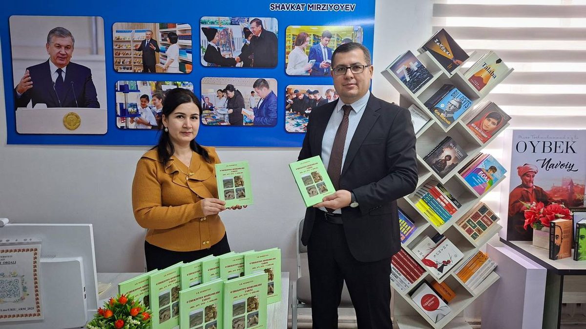 Yangi nashr etilgan o‘quv-qo‘llanma va darsliklar universitet Axborot-resurs markaziga topshirildi.