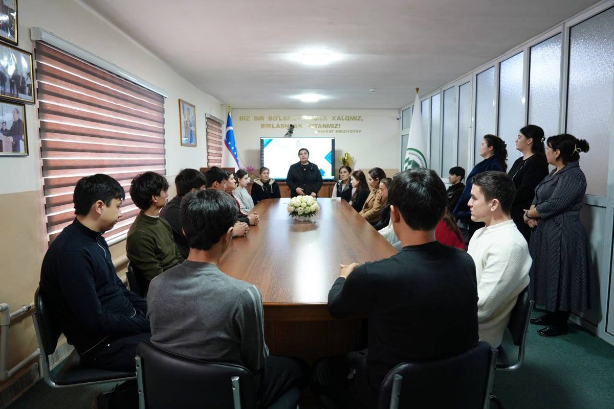 Urganch innovatsion universitetida Fevral — Giyohvandlikka qarshi kurashish oyligi doirasida "OITS — Asr vabosi" mavzusida davra suhbati tashkil etildi.